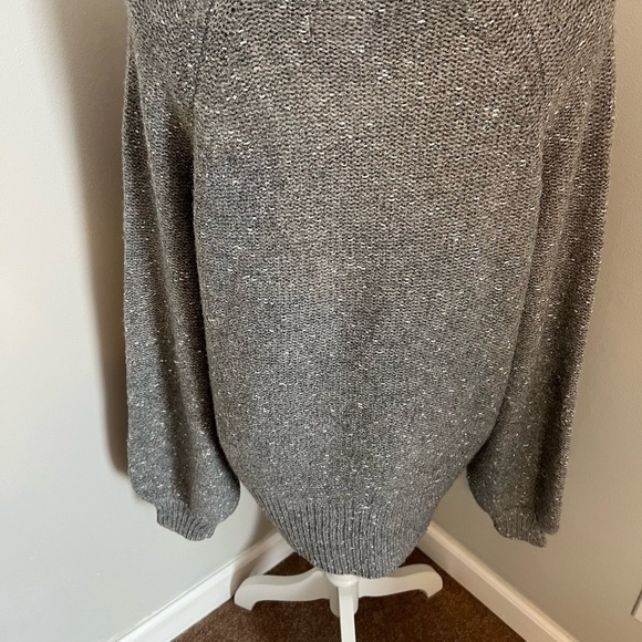 Lauren Conrad Sweater Size Large - Picture 4 of 5